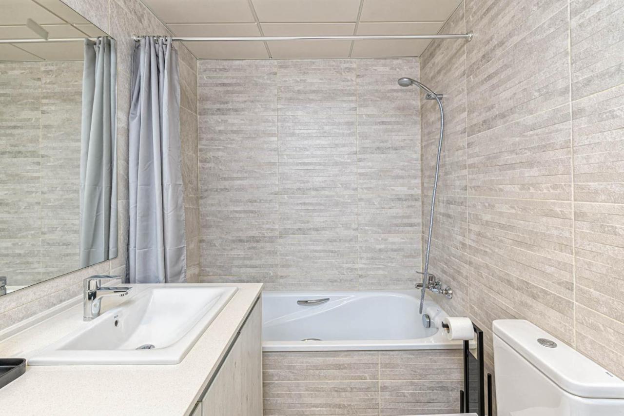 Constancia Apartment In Malaga By Solaga Holiday Homes Luaran gambar
